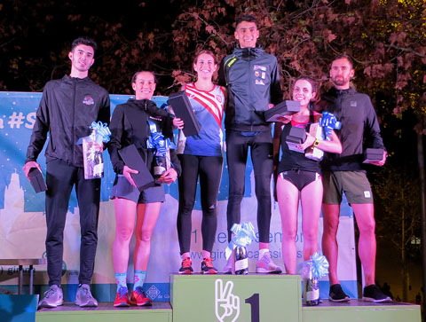 Els sis guanyador de la cursa dalt del podi