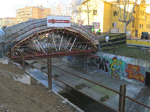 Procés de reconstrucció del pont del Dimoni de Santa Eugènia de Ter