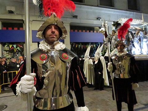 Guàrdia Noble del Sant Sepulcre a la processó del Sant Enterrament