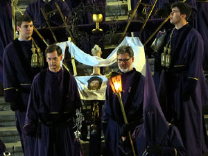 Setmana Santa 2019 a Girona. Divendres Sant. La process&oacute; del Sant Enterrament