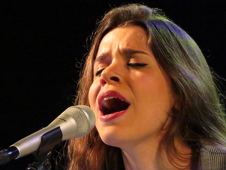 Festival Strenes 2019. Concert de Delaf&eacute; a la pla&ccedil;a Catalunya dins la programaci&oacute; de la Festa Major de l'Strenes