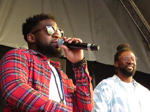 Festival A Cappella 2019. Actuaci&oacute; de Vad&eacute; a la pla&ccedil;a de la Independ&egrave;ncia