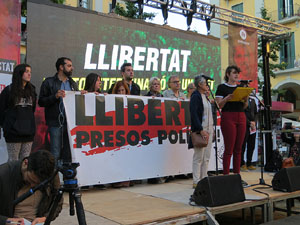 Concentraci&oacute; contra el judici de l'1-O a la pla&ccedil;a de la Independ&egrave;ncia