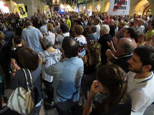 Concentració a la plaça del Vi per la independència i la llibertat dels presos polítics