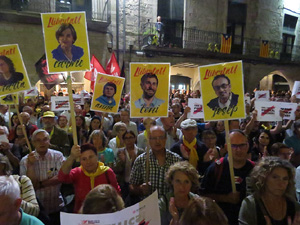 Concentració a la plaça del Vi per la independència i la llibertat dels presos polítics