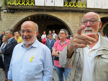 Concentració per la llibertat dels presos polítics a la plaça del Vi
