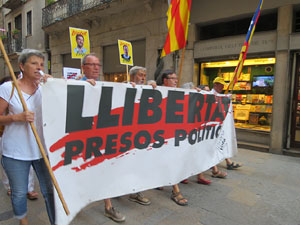 Concentració a la plaça del Vi per la independència i la llibertat dels presos polítics
