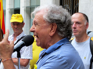Concentraci&oacute; a la pla&ccedil;a del Vi per la independ&egrave;ncia i la llibertat dels presos pol&iacute;tics