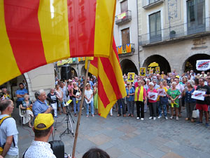 Concentraci&oacute; a la pla&ccedil;a del Vi per la independ&egrave;ncia i la llibertat dels presos pol&iacute;tics