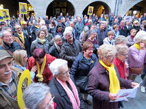 Concentració a la plaça del Vi per la independència i la llibertat dels presos polítics