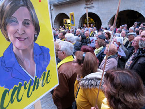 Concentració a la plaça del Vi per la independència i la llibertat dels presos polítics