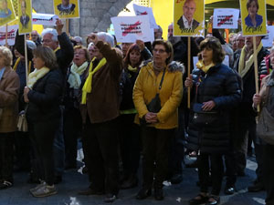 Concentració a la plaça del Vi per la independència i la llibertat dels presos polítics