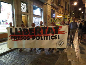 Concentraci&oacute; a la pla&ccedil;a del Vi per la independ&egrave;ncia i la llibertat dels presos pol&iacute;tics