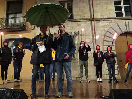 Diada Nacional 2019. XIII Marxa de Torxes de Girona a la plaça de la Catedral