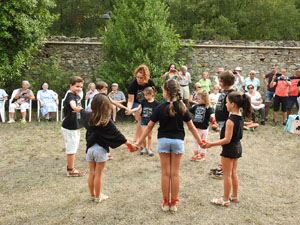 Festa Major de Sant Daniel 2019 - Danses i salutacions al monestir de Sant Daniel
