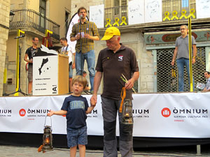 Arribada de la Flama del Canig&oacute; 2019 a la pla&ccedil;a del Vi