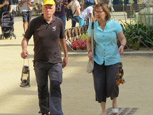 Cercavila de la Flama del Canig&oacute; 2019 fins la pla&ccedil;a del Vi