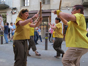 Cercavila de la Flama del Canig&oacute; 2019 fins la pla&ccedil;a del Vi