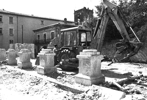 Obres de desmuntatge de la llotja. 1980