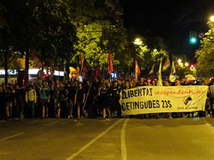 Manifestaci&oacute; per la llibertat dels nou CRD's detinguts a Sabadell i altres poblacions