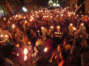 Marxa de Torxes de Girona per commemorar l'1-O