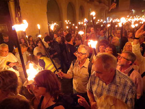 Marxa de Torxes de Girona per commemorar l'1-O