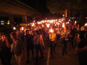 Marxa de Torxes de Girona per commemorar l'1-O