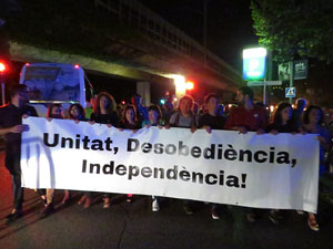 Marxa de Torxes de Girona per commemorar l'1-O