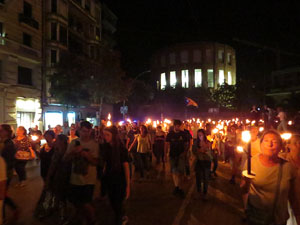 Marxa de Torxes de Girona per commemorar l'1-O