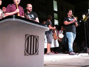 Marxa de Torxes de Girona per commemorar l'1-O