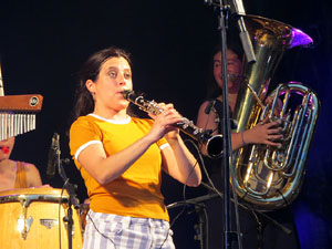 Festival Strenes 2019. Concert de Balkan Paradise Orchestra a la pla&ccedil;a Catalunya dins la programaci&oacute; de la Festa Major de l'Strenes