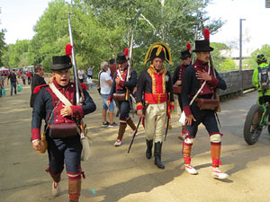 XII Festa Reviu els Setges Napole&ograve;nics de Girona. Desfilada pels carrers de Girona