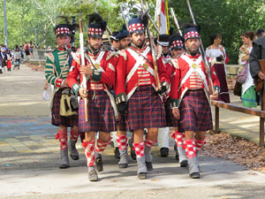 XII Festa Reviu els Setges Napole&ograve;nics de Girona. Desfilada pels carrers de Girona