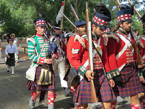 XII Festa Reviu els Setges Napole&ograve;nics de Girona. Desfilada pels carrers de Girona