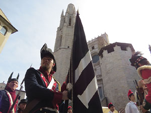 XII Festa Reviu els Setges Napole&ograve;nics de Girona. Desfilada pels carrers de Girona