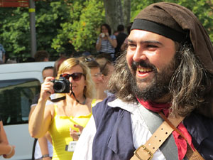 XII Festa Reviu els Setges Napole&ograve;nics de Girona. Desfilada pels carrers de Girona