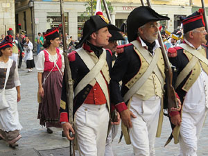 XII Festa Reviu els Setges Napole&ograve;nics de Girona. Desfilada pels carrers de Girona