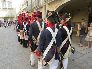 XII Festa Reviu els Setges Napole&ograve;nics de Girona. Desfilada pels carrers de Girona