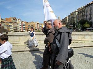XII Festa Reviu els Setges Napole&ograve;nics de Girona. Presentaci&oacute; a la pla&ccedil;a de la Independ&egrave;ncia