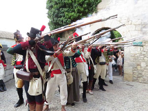 XII Festa Reviu els Setges Napole&ograve;nics de Girona. Combats al carrer del bisbe Carta&ntilde;&aacute;
