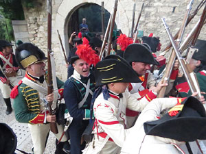 XII Festa Reviu els Setges Napole&ograve;nics de Girona. Combats al carrer del bisbe Carta&ntilde;&aacute;