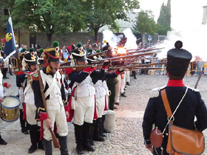 XII Festa Reviu els Setges Napole&ograve;nics de Girona. Atac a la pla&ccedil;a de Sant Dom&egrave;nec