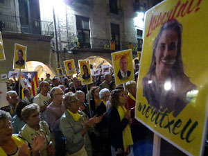 Concentració a la plaça del Vi per la independència i la llibertat dels presos polítics