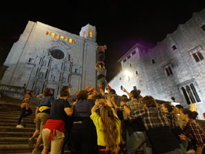 Fires 2019. Assaig de pilar de 4 a les escales de la Catedral pels Marrecs de Salt