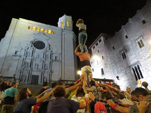 Fires 2019. Assaig de pilar de 4 a les escales de la Catedral pels Marrecs de Salt