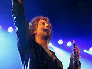 Fires 2019. Actuaci&oacute; de Els Berros de la Cort a la pla&ccedil;a de Sant Feliu