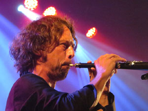 Fires 2019. Actuaci&oacute; de Els Berros de la Cort a la pla&ccedil;a de Sant Feliu