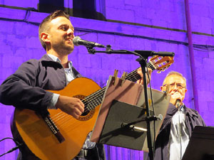 Fires 2019. Tradicional cantada d'havaneres a les escales de la Catedral pel grup Terra Endins