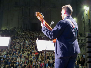 Fires 2019. Tradicional cantada d'havaneres a les escales de la Catedral pel grup Terra Endins