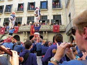 Fires 2019. La Diada Castellera a la plaça del Vi, amb els Marrecs de Salt, els Capgrossos de Mataró i els Minyons de Terrassa